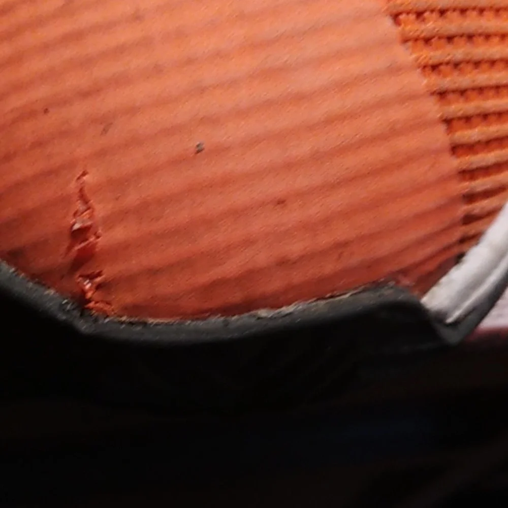 ADIDAS SIZE 6 - Picture 7 of 7